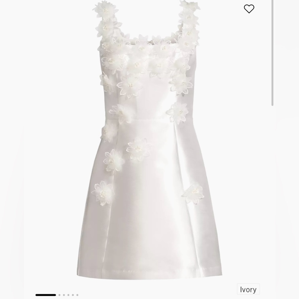 Elliatt dress
